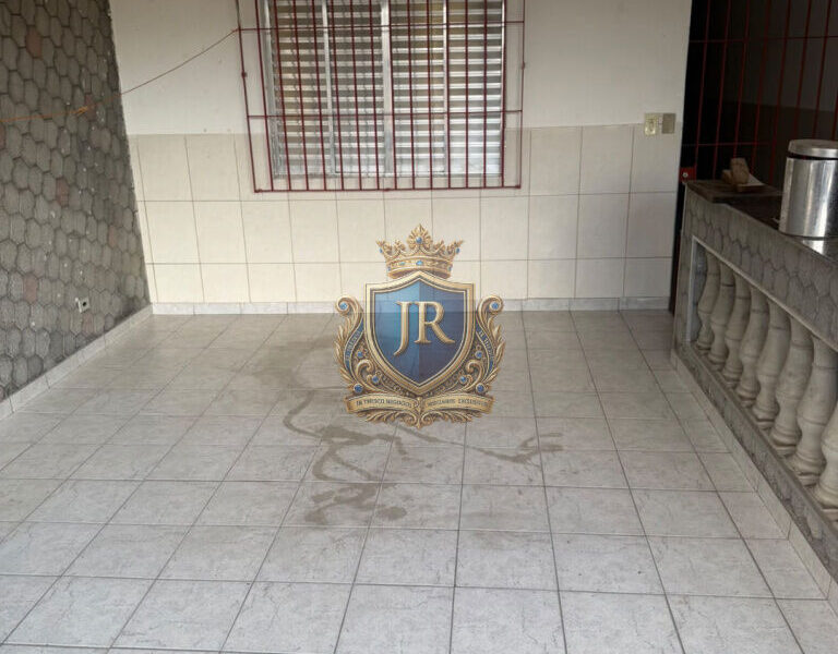 Sobrado á venda no Parque Cocaia